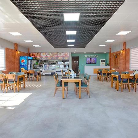 Azak Blue Otel Okurcalar Ngoại thất bức ảnh