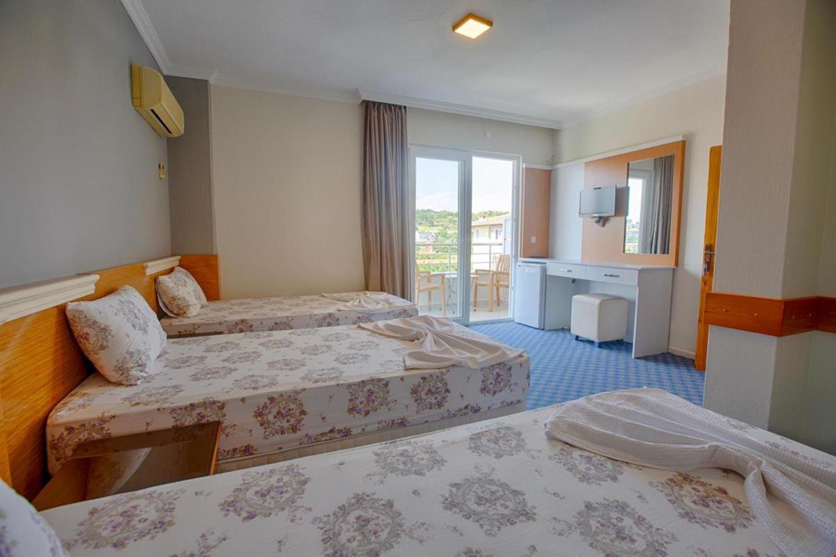 Azak Blue Otel Okurcalar Ngoại thất bức ảnh